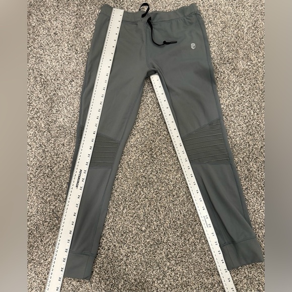 Women’s Gray Born Primitive Textured Knee Jogger Pants Sporty Athletic Active - Picture 13 of 13